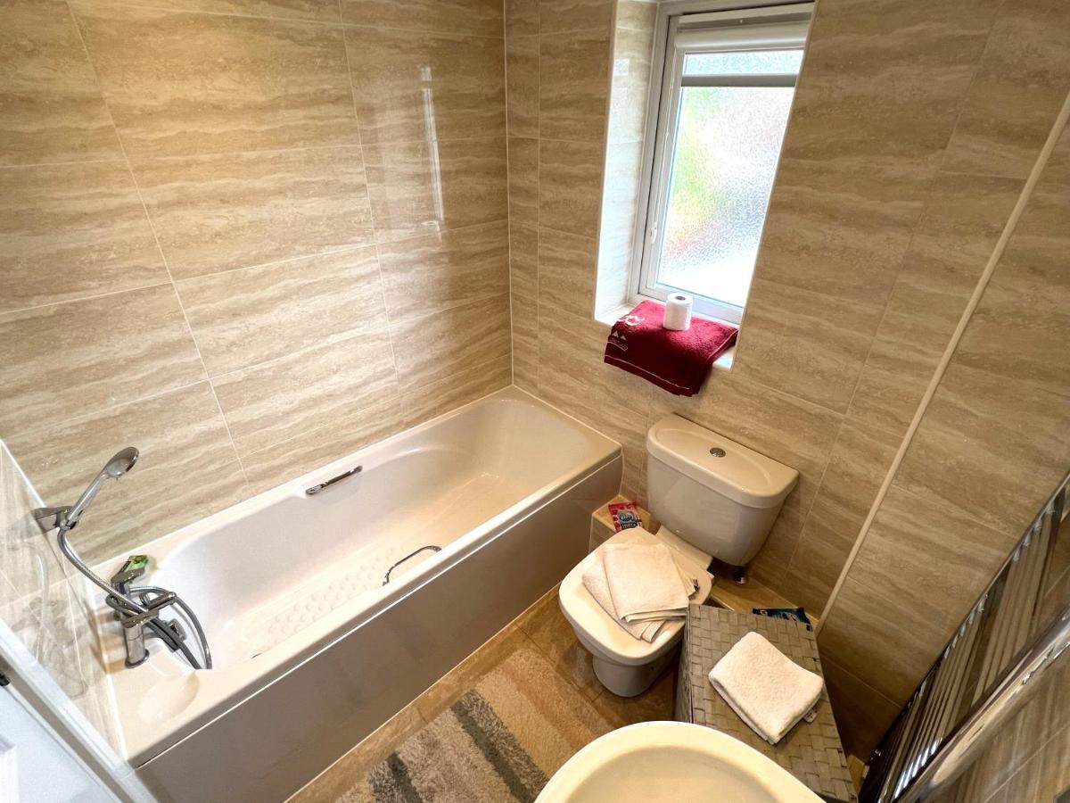 Simply Stunning 2 Bedroom Home With Parking Space Nottingham Exterior photo