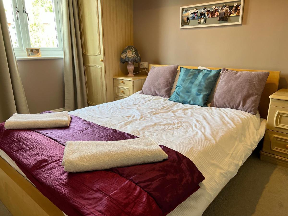 Simply Stunning 2 Bedroom Home With Parking Space Nottingham Exterior photo