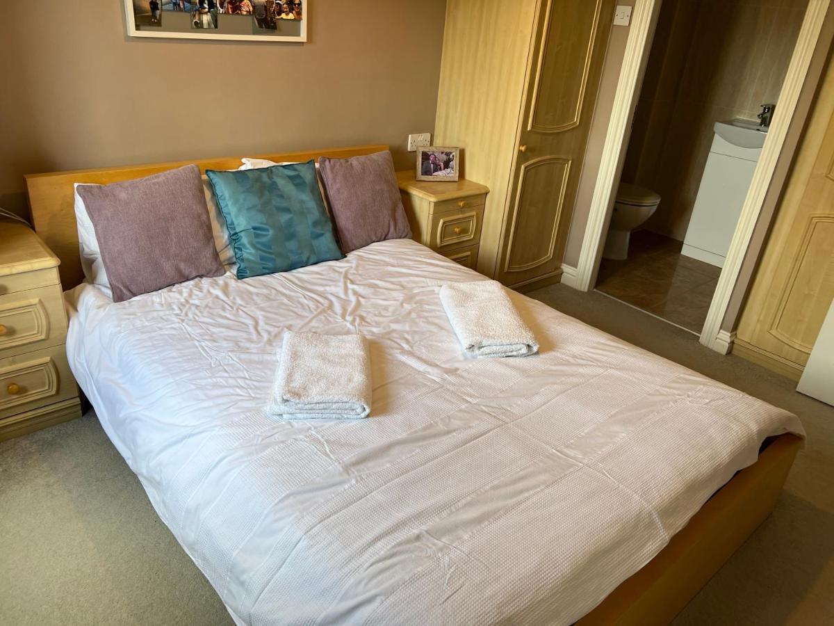 Simply Stunning 2 Bedroom Home With Parking Space Nottingham Exterior photo